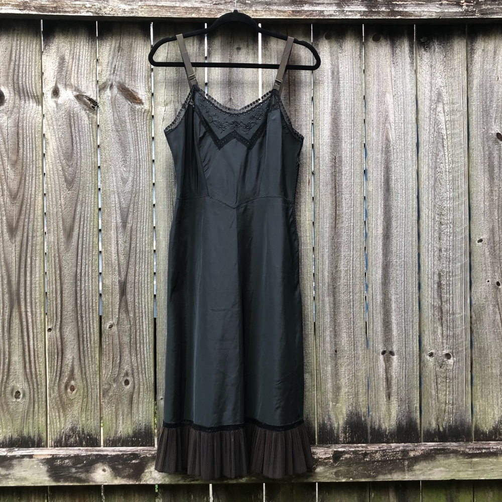Vintage 50s Slip Dress Black Brown Witchy Whimsygoth Barbizon Pleated Hem